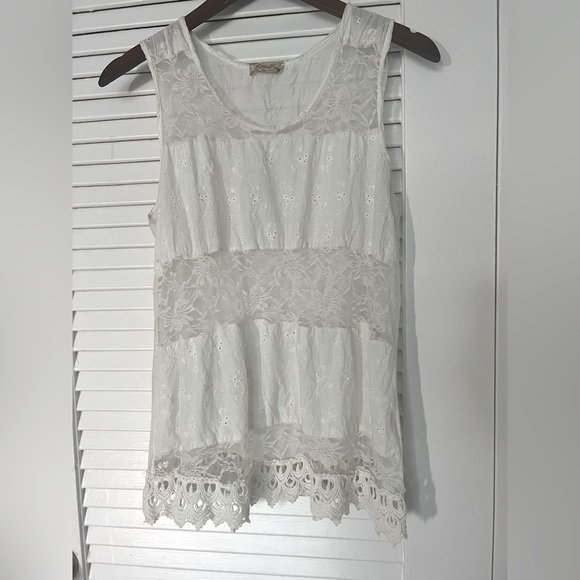White lace shirt by KimiKa, Ideal for Summer, Festival, Barbecue, Garden party - Picture 1 of 6